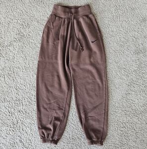 Nike Women's Phoenix Oversuze Sweatpants